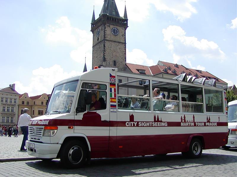 Short Prague Old Town City Tour - preview image